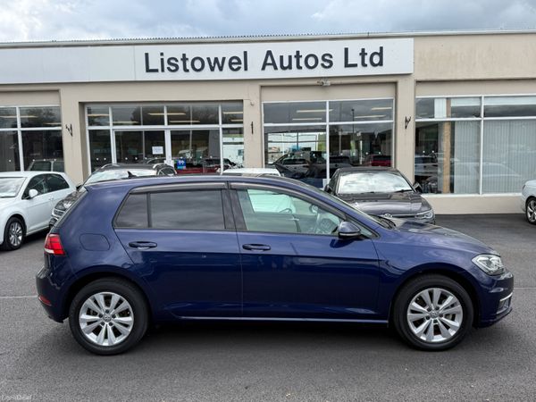 Volkswagen Golf Hatchback, Petrol, 2017, Blue