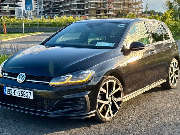 Volkswagen Golf Hatchback, Diesel, 2019, Black