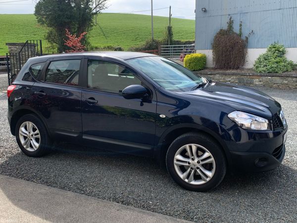Nissan Qashqai Hatchback, Diesel, 2012, Blue
