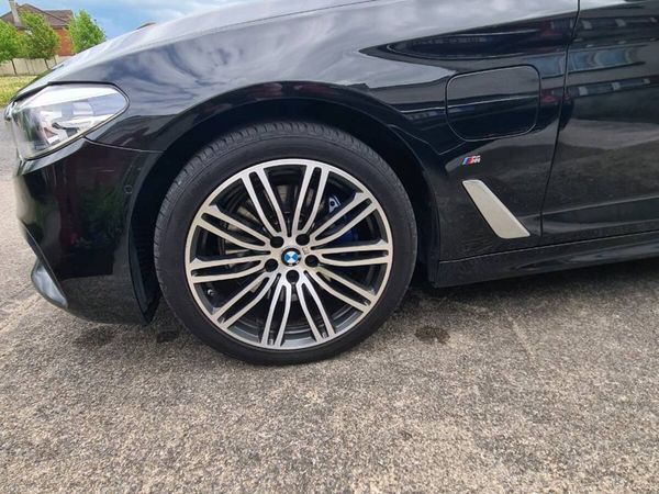 BMW 5-Series Saloon, Petrol Plug-in Hybrid, 2019, Black