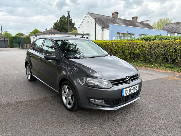 Volkswagen Polo Hatchback, Petrol, 2013, Grey