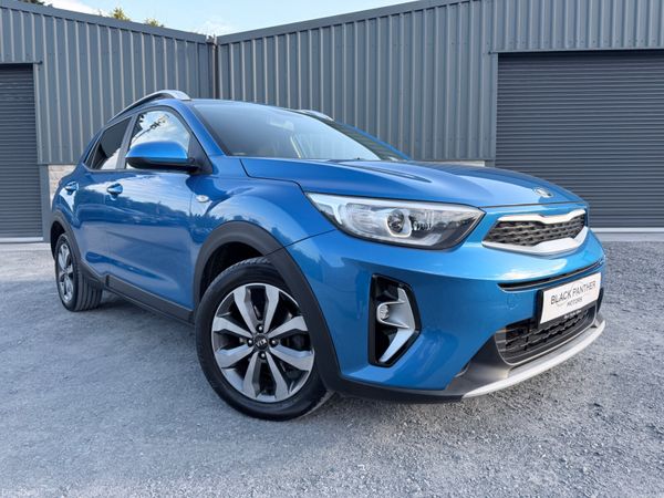Kia Stonic Estate/Jeep, Petrol, 2021, Blue