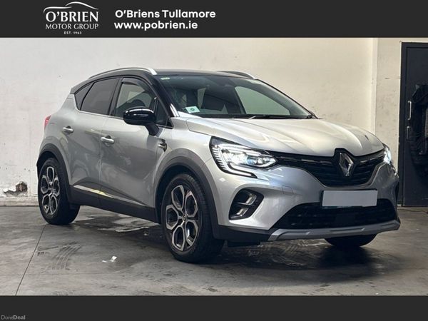 Renault Captur Hatchback, Petrol, 2024, Grey