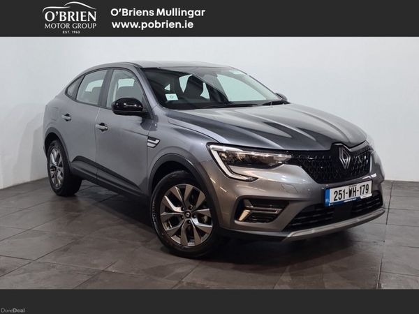 Renault Arkana Hatchback, Petrol, 2025, Grey