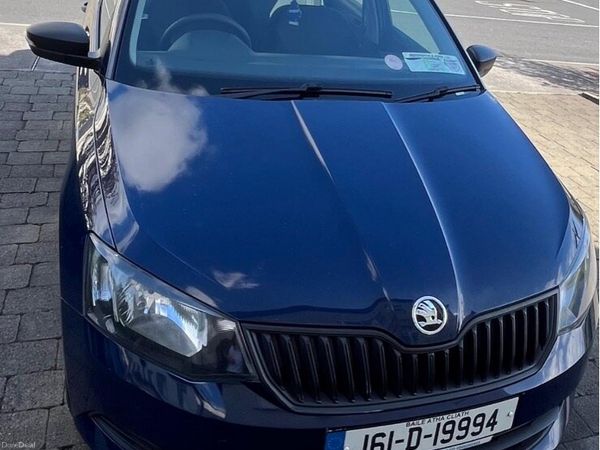 Skoda Fabia Hatchback, Petrol, 2016, Blue