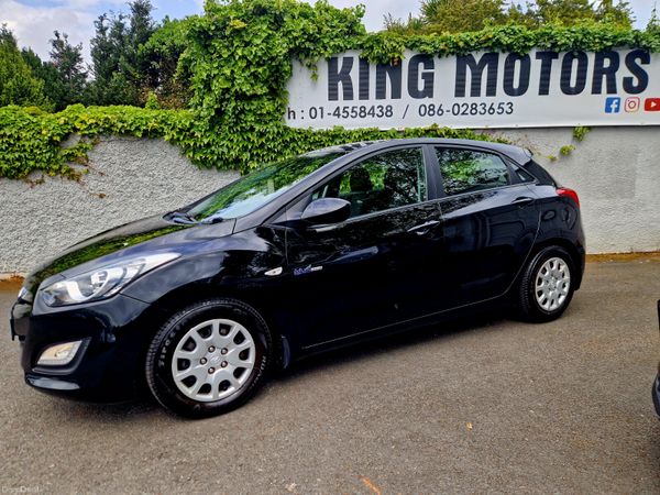 Hyundai i30 Hatchback, Petrol, 2014, Black