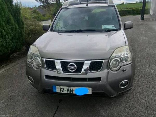 Nissan X-Trail SUV, Diesel, 2012, Grey