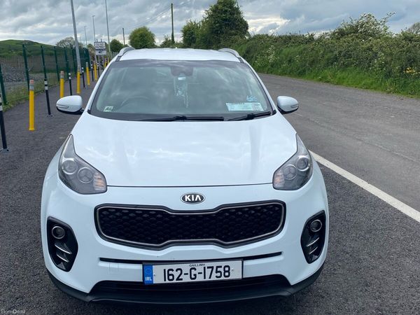 Kia Sportage SUV, Diesel, 2016, White