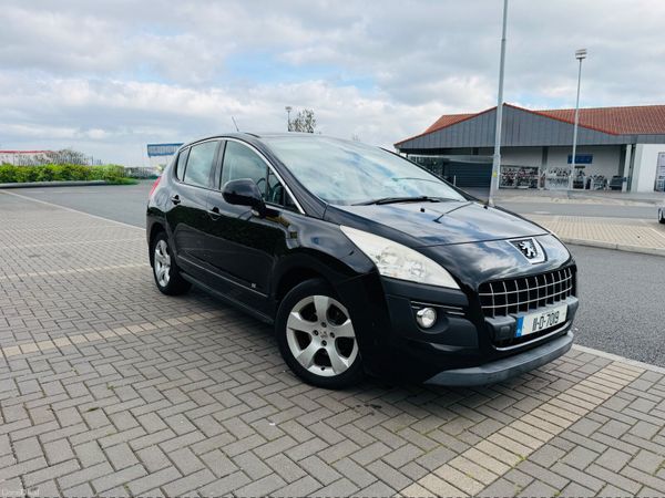 Peugeot 3008 MPV, Diesel, 2011, Black