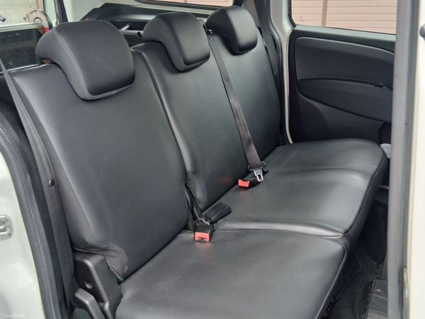 Fiat Doblo MPV, Diesel, 2016, White