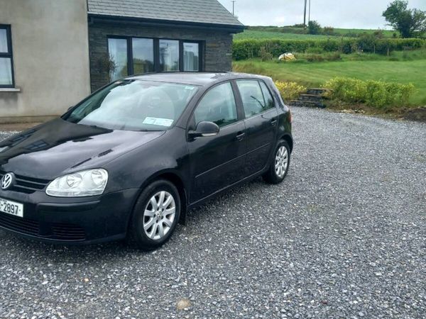 Volkswagen Golf Hatchback, Petrol, 2008, Black