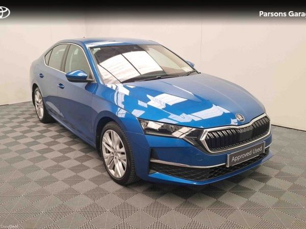 Skoda Octavia Hatchback, Diesel, 2025, Blue