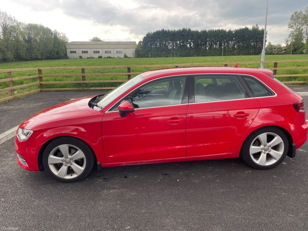 Audi A3 Hatchback, Diesel, 2014, Red