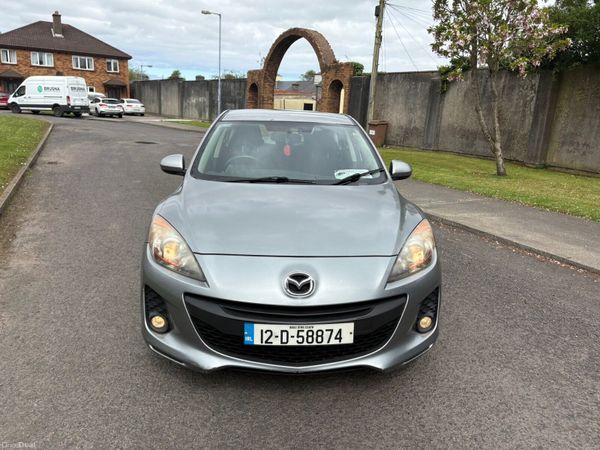 Mazda Mazda3 Hatchback, Diesel, 2012, Silver