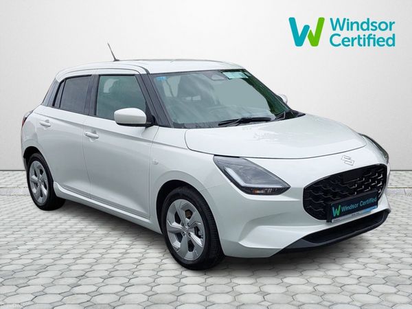 Suzuki Swift Hatchback, Petrol Hybrid, 2025, White