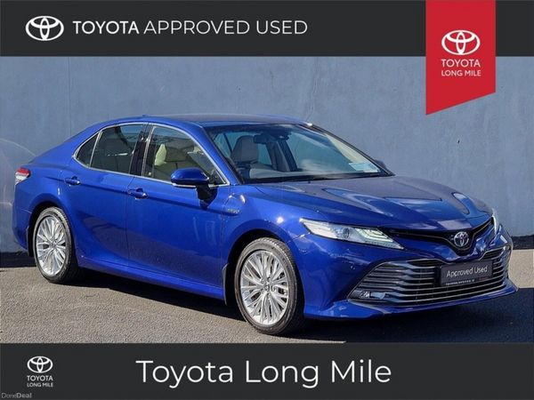 Toyota Camry Saloon, Petrol Hybrid, 2020, Blue