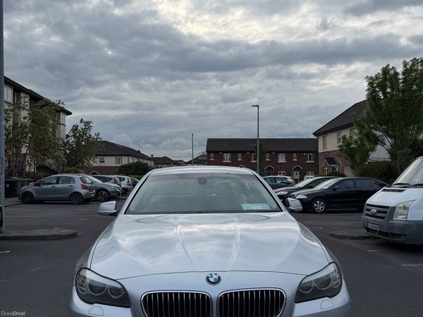 BMW 5-Series Saloon, Diesel, 2011, Silver