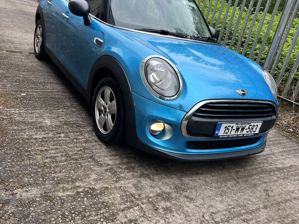 Mini One Hatchback, Diesel, 2015, Blue