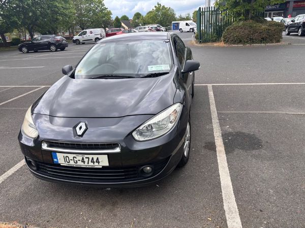 Renault Fluence Saloon, Diesel, 2010, Grey