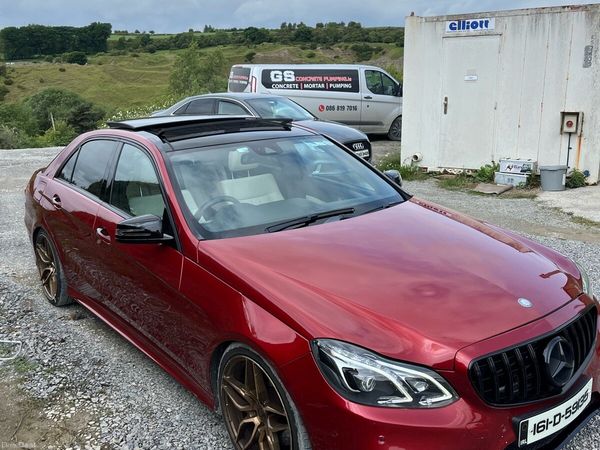 Mercedes-Benz E-Class Saloon, Diesel, 2016, Red