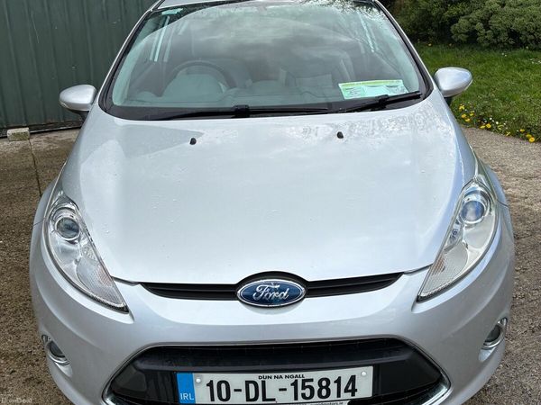 Ford Fiesta Hatchback, Petrol, 2010, Silver