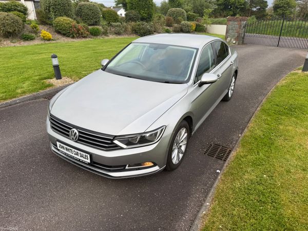 Volkswagen Passat Saloon, Diesel, 2015, Silver