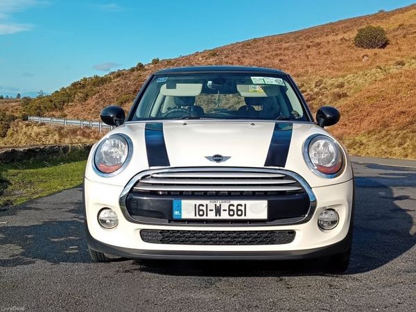 Mini Cooper Hatchback, Diesel, 2016, White