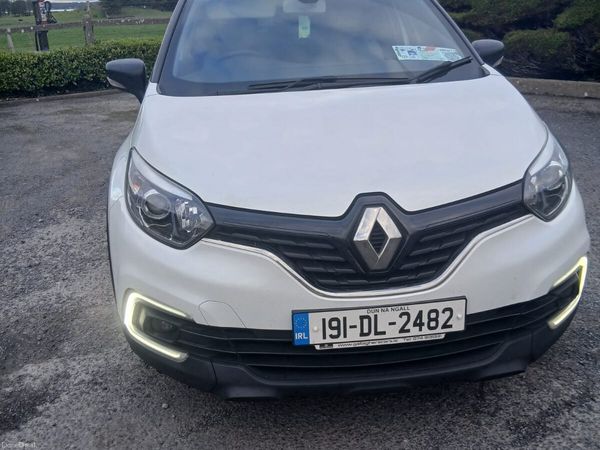 Renault Captur Hatchback, Diesel, 2019, White