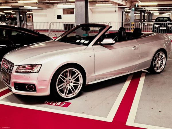 Audi S5 Convertible, Petrol, 2011, Silver