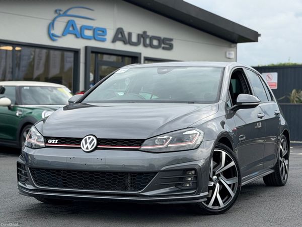 Volkswagen Golf Hatchback, Petrol, 2019, Grey