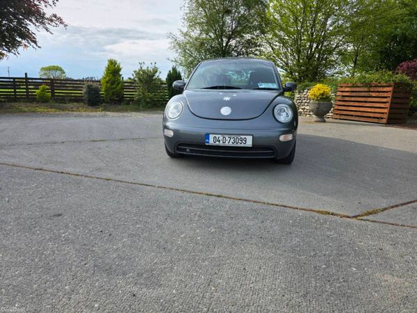 Volkswagen Beetle Hatchback, Petrol, 2004, Grey