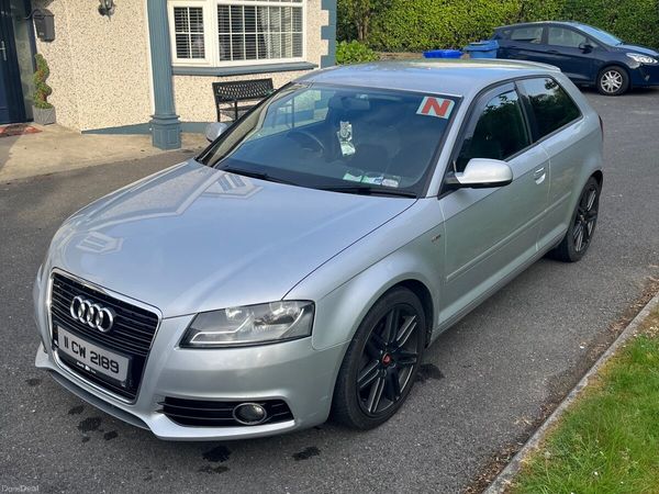 Audi A3 Hatchback, Diesel, 2011, Silver