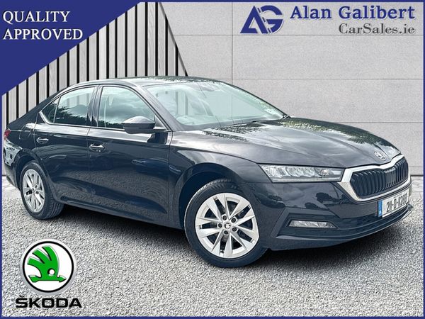 Skoda Octavia Saloon, Diesel, 2021, Black