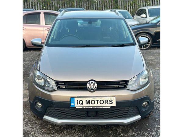 Volkswagen Polo Hatchback, Petrol, 2014, Beige