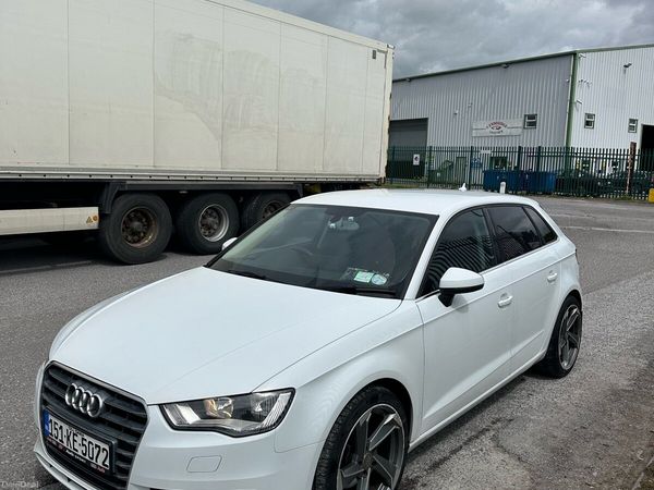 Audi A3 Hatchback, Diesel, 2015, White