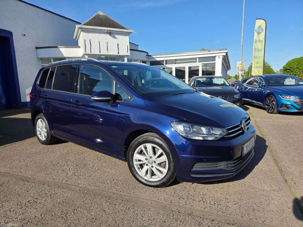 Volkswagen Touran MPV, Diesel, 2020, Blue