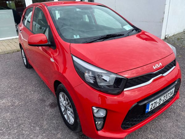 Kia Picanto Hatchback, Petrol, 2022, Red