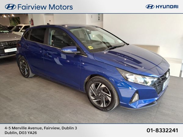 Hyundai i20 Hatchback, Petrol, 2023, Blue