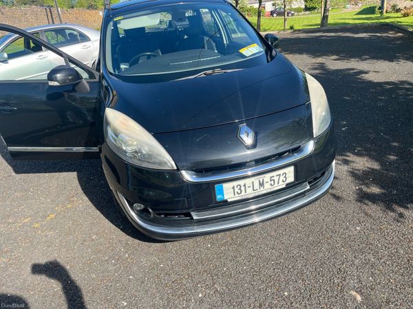 Renault Grand Scenic MPV, Diesel, 2013, Black
