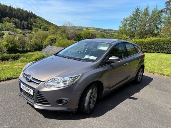 Ford Focus Hatchback, Diesel, 2014, Brown