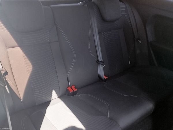 Ford Fiesta Hatchback, Petrol, 2013, Black