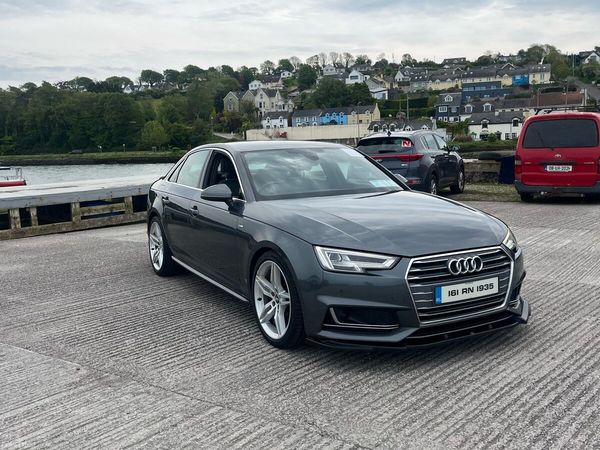Audi A4 Saloon, Diesel, 2016, Grey