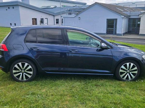 Volkswagen Golf Hatchback, Diesel, 2014, Blue