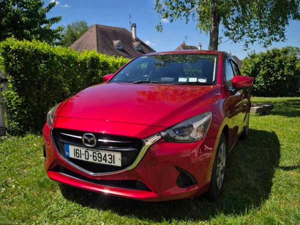 Mazda Demio MPV, Petrol, 2016, Red