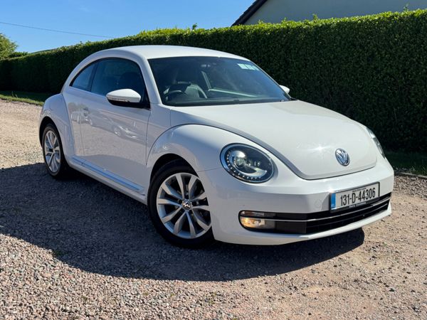 Volkswagen Beetle Hatchback, Petrol, 2013, White