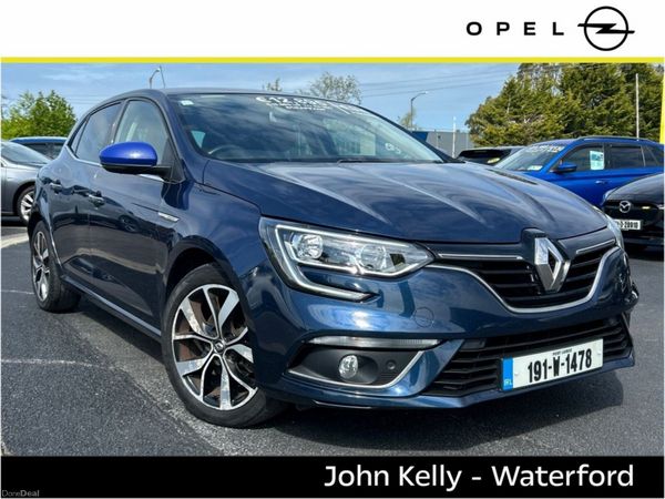 Renault Megane Hatchback, Petrol, 2019, Blue