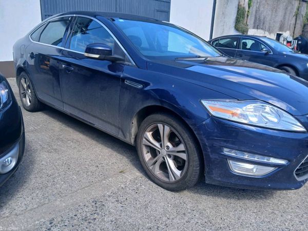 Ford Mondeo Hatchback, Diesel, 2012, Blue