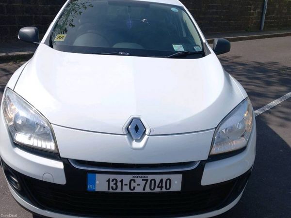 Renault Megane Hatchback, Diesel, 2013, White