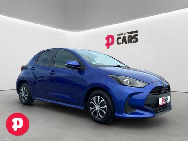 Toyota Yaris Hatchback, Petrol Hybrid, 2021, Blue