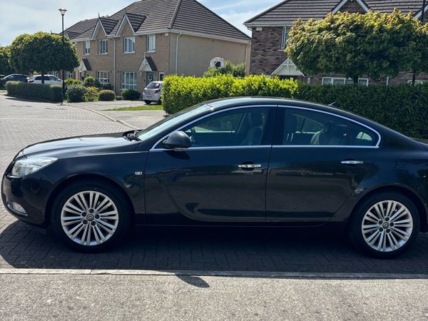 Opel Insignia MPV, Diesel, 2013, Black